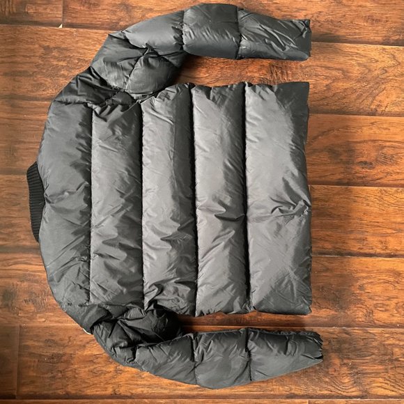 Peak Performance Bomber Style Puffer Jacket - Picture 5 of 5